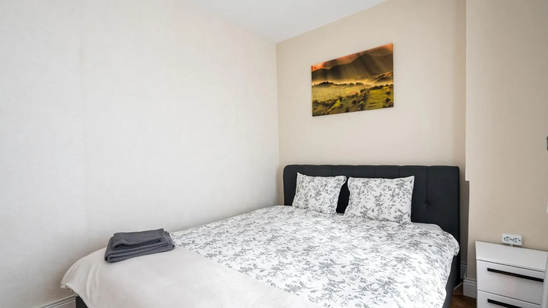 City View Apartment With Private Balcony Bucharest 0*,