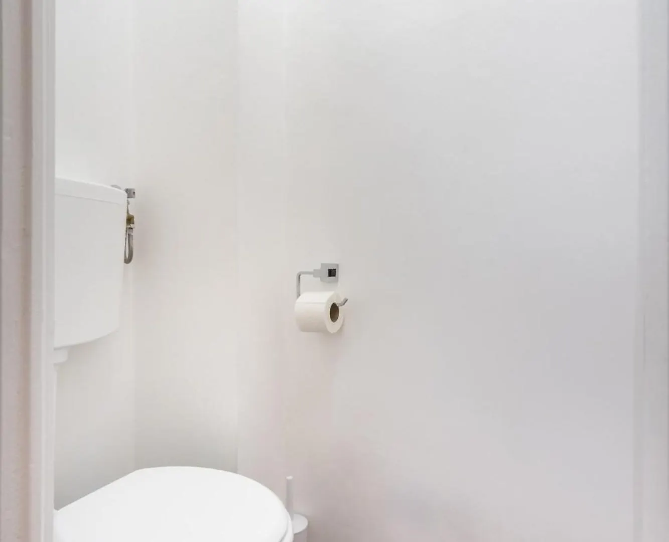 City View Apartment With Private Balcony Bucharest
